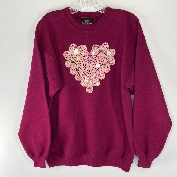 Vintage Hanes Signature Collection Crewneck Doiley Sweatshirt Size Medium - Picture 1 of 8